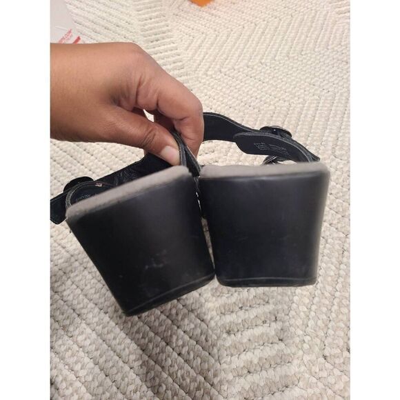 Dansko Crocodile Wedge Sandals Womens EU 41 Gray Genuine Leather Straps Slide On - Picture 7 of 8